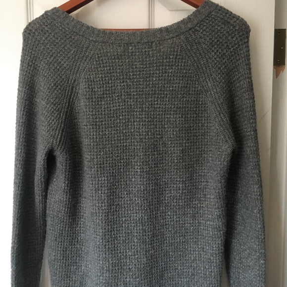 Grey sweater - Picture 3 of 3